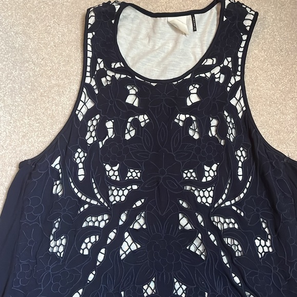 Anthropologie Akemi + Kin - Picture 2 of 4